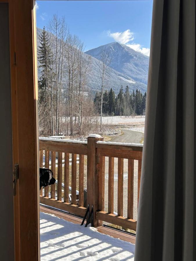 Mountain Magic Villa Golden Exterior foto