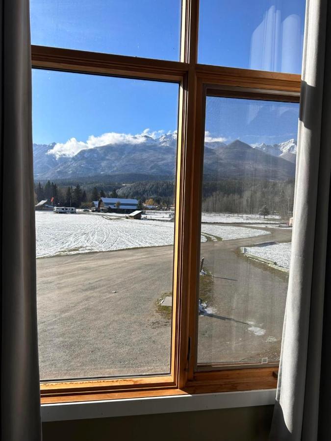 Mountain Magic Villa Golden Exterior foto
