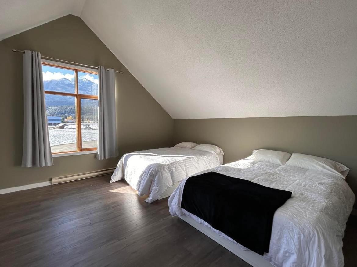 Mountain Magic Villa Golden Exterior foto